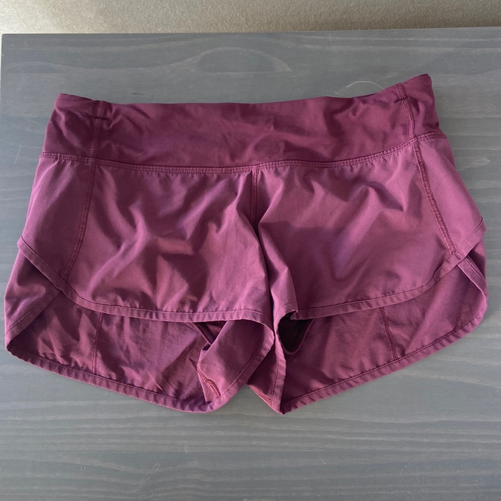 Lululemon Speed Up Low Rise Shorts 2.5”